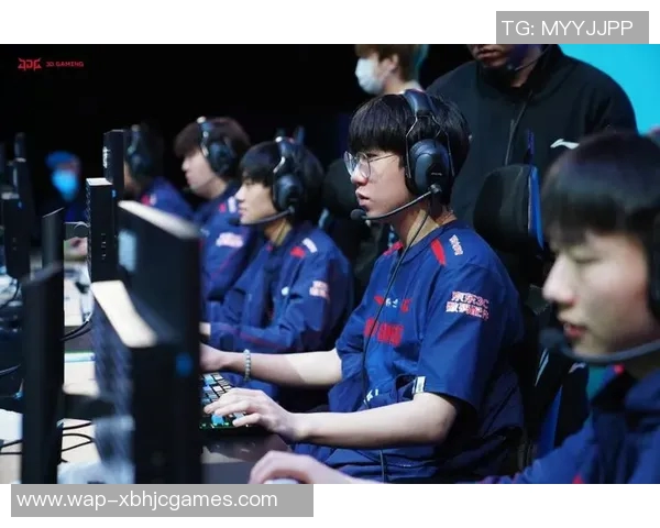 JDG战队在S15精英赛中以79分稳居积分榜首位引发关注